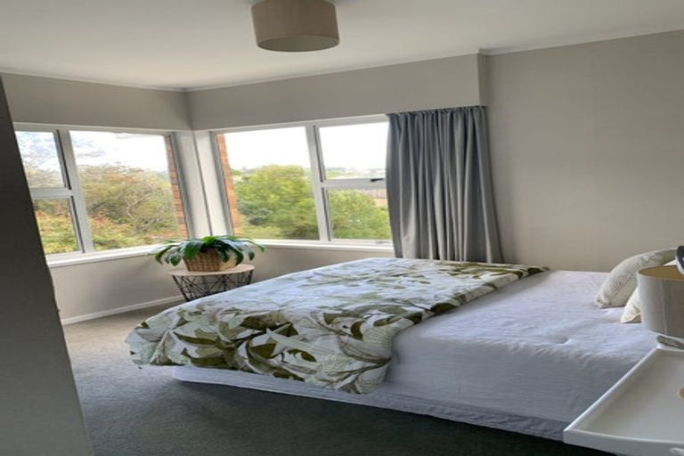 Photo of property in 53 Marellen Drive, Red Beach, 0932