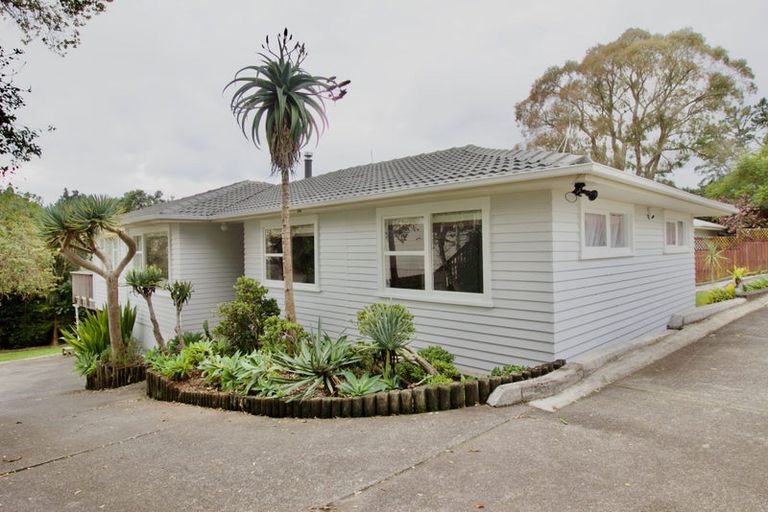 Photo of property in 130 Canongate Street, Birkdale, Auckland, 0626