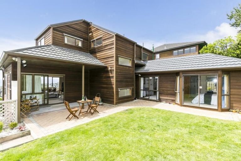 Photo of property in 18 Kilsyth Street, Karori, Wellington, 6012