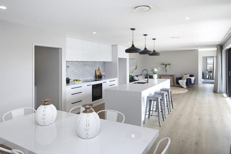 Photo of property in 14 Godley Place, Woodend, 7610