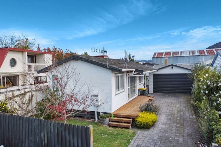 Photo of property in 30 Neil Road, Fairy Springs, Rotorua, 3015