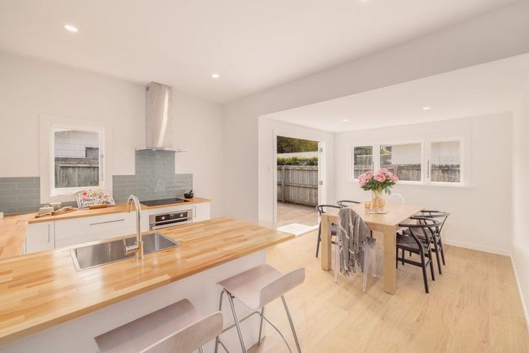 Photo of property in 92 Radley Street, Woolston, Christchurch, 8023