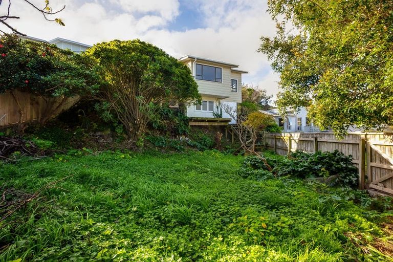 Photo of property in 5 Gordon Road, Plimmerton, Porirua, 5026