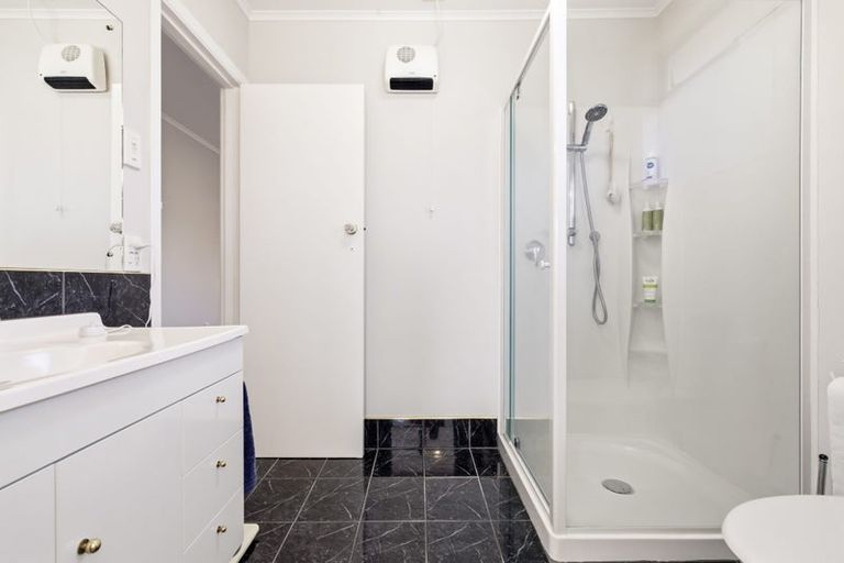 Photo of property in 11 Williams Street, Taupo, 3330