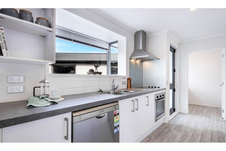 Photo of property in 38 Reginald Street, Burwood, Christchurch, 8083