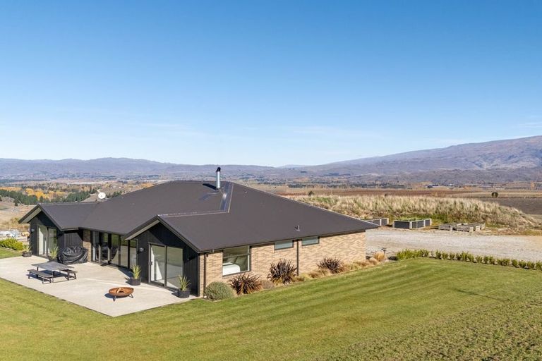 Photo of property in 4 Skeena Way, Waikerikeri, Alexandra, 9391