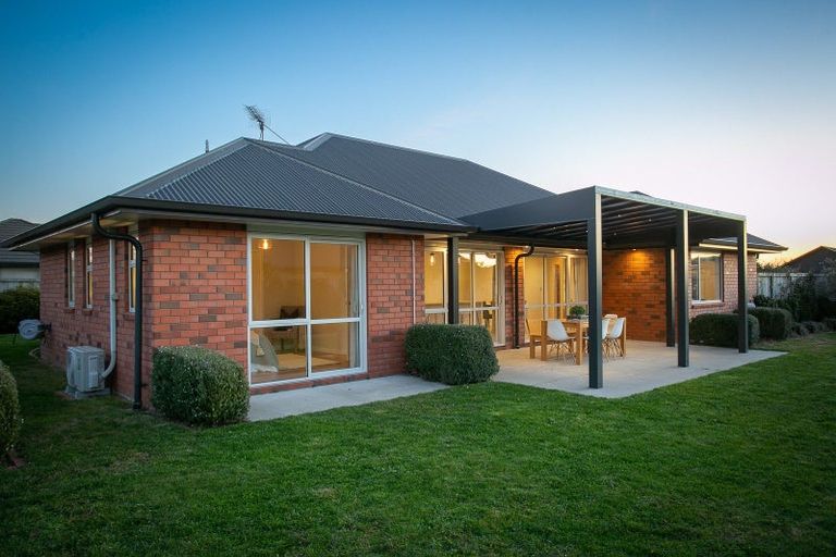 Photo of property in 16 Tiaki Way, Cambridge, 3434