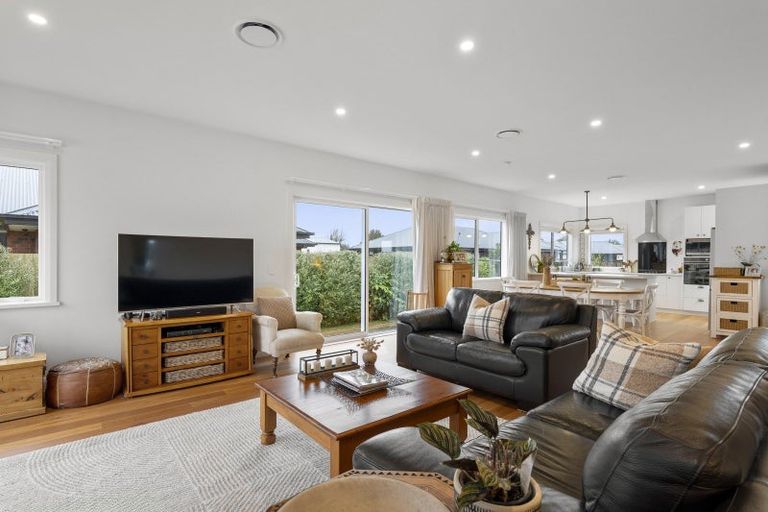 Photo of property in 7 Newbrook Terrace, Darfield, 7510