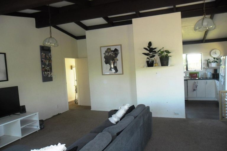 Photo of property in 6 Linwood Drive, Paraparaumu, 5032