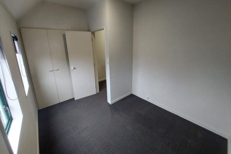 Photo of property in 2/14 Moa Place, Christchurch Central, Christchurch, 8013