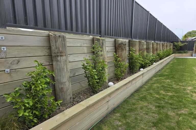 Photo of property in 13 Royal Oak Crescent, Holmes Hill, Oamaru, 9401