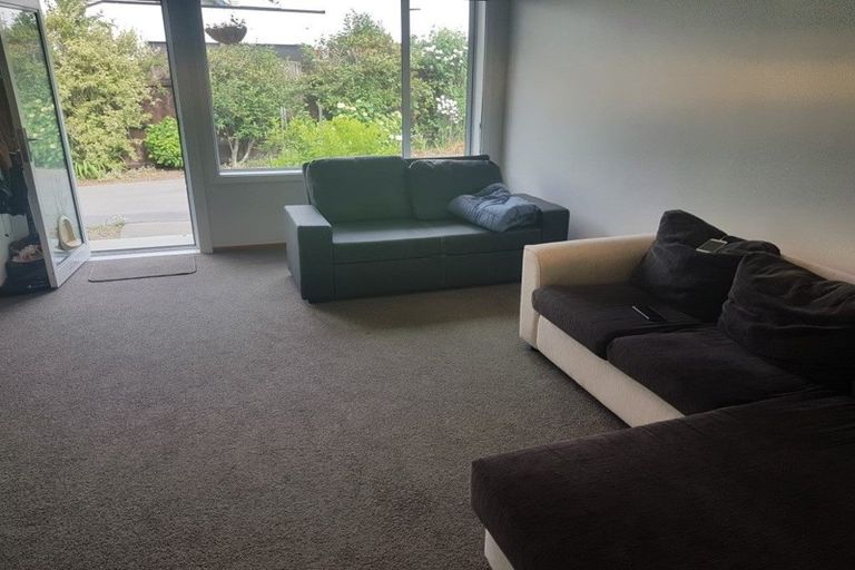 Photo of property in 2/15 Matai Street East, Riccarton, Christchurch, 8011