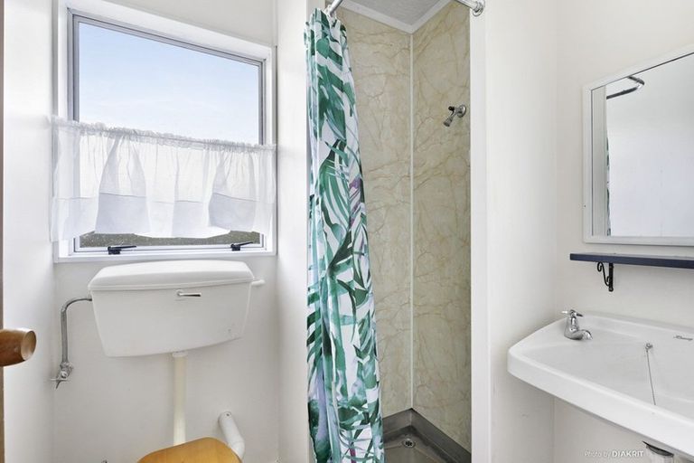 Photo of property in 184a Mitchell Street, Brooklyn, Wellington, 6021