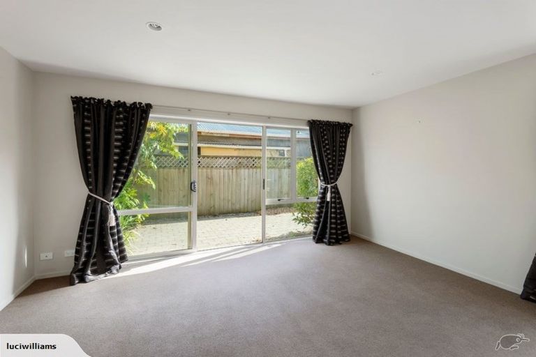 Photo of property in 84b Matipo Street, Riccarton, Christchurch, 8041