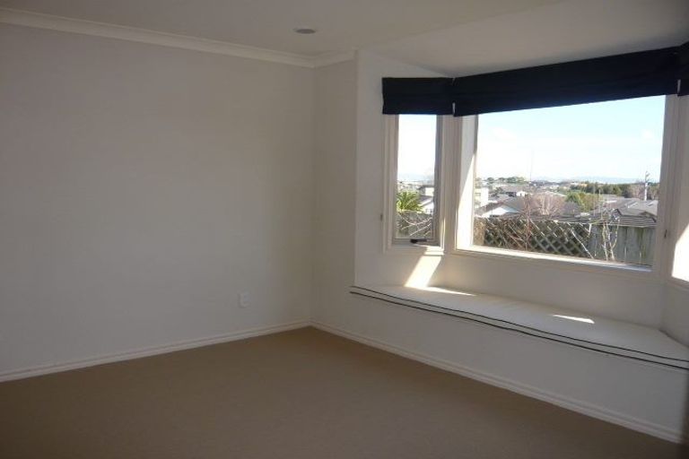 Photo of property in 3 Raddington Way, Huntington, Hamilton, 3210