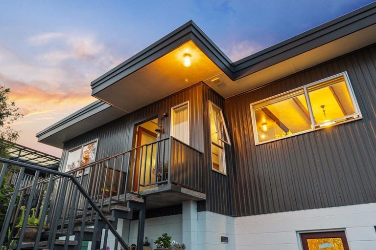 Photo of property in 22 Widmore Drive, Massey, Auckland, 0614