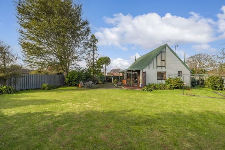 Photo of property in 233 New Brighton Road, Burwood, Christchurch, 8061