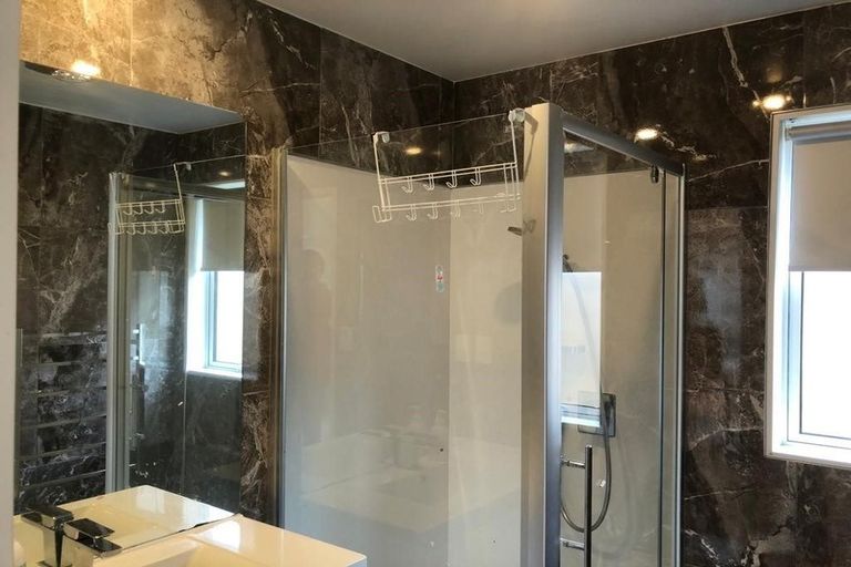 Photo of property in 13 Takahe Avenue, Takanini, 2112