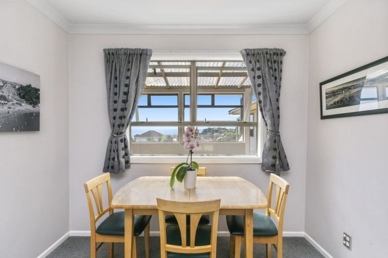 Photo of property in 41 Tireti Road, Titahi Bay, Porirua, 5022