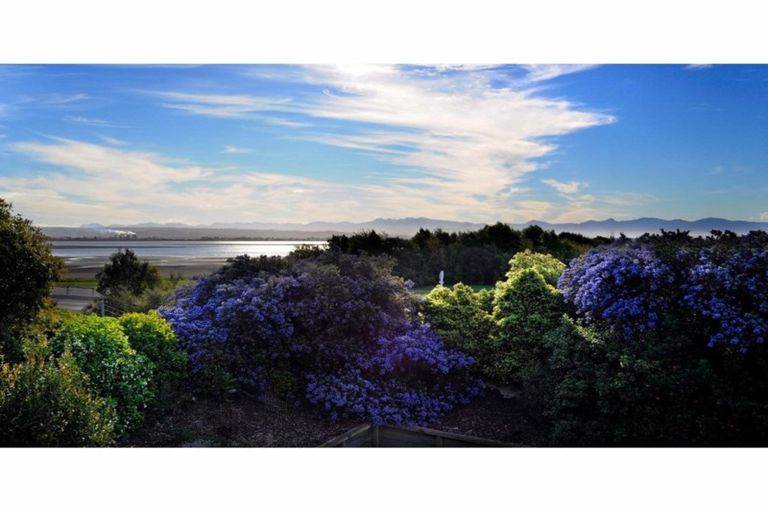 Photo of property in 31 Kendall View, Stoke, Nelson, 7011