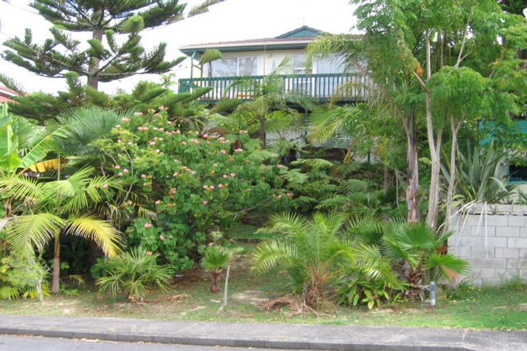 Photo of property in 3 Freya Place, Torbay, Auckland, 0630