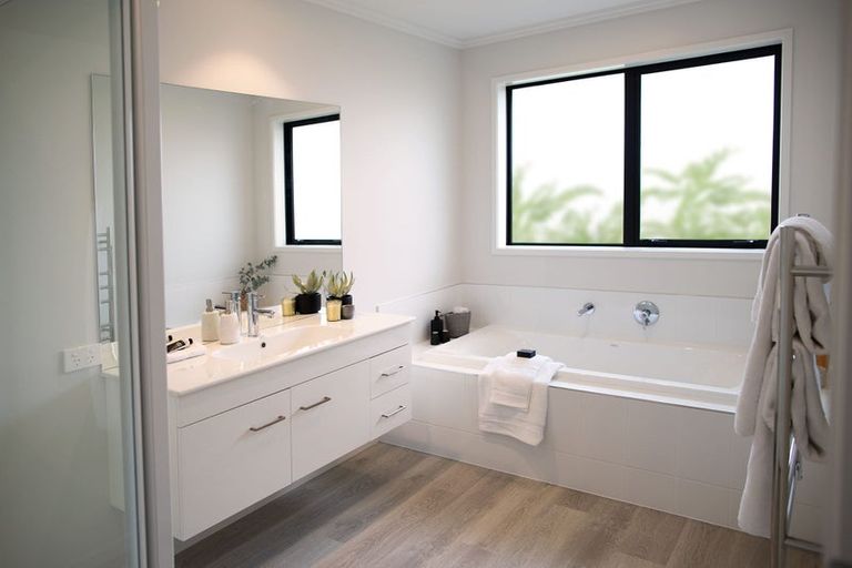 Photo of property in 9 Bittern Road, Te Kauwhata, 3710