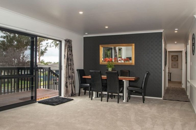 Photo of property in 39b Hetley Crescent, Taradale, Napier, 4112