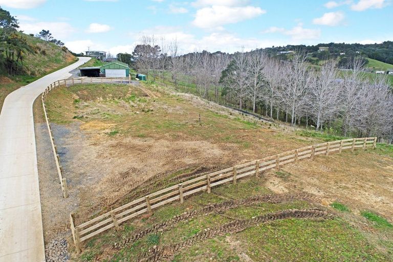 Photo of property in 729 Ponga Road, Opaheke, 2584