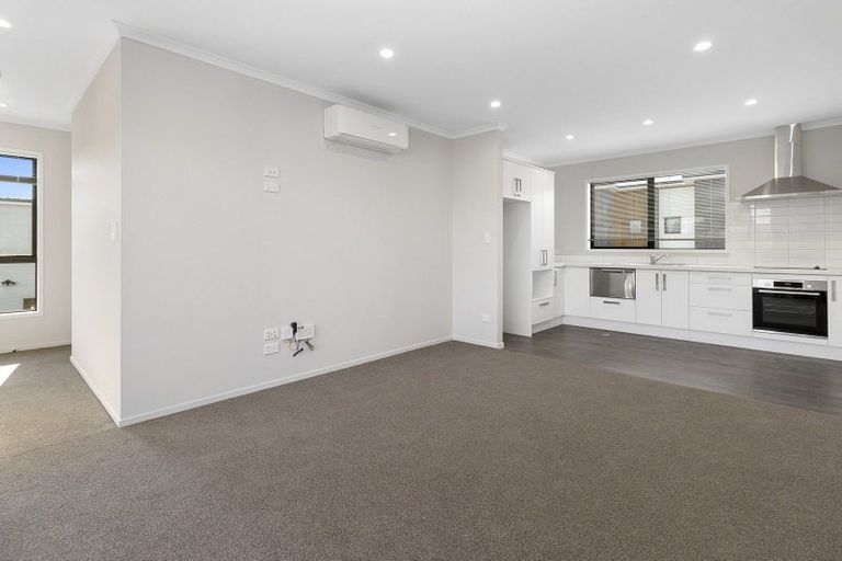 Photo of property in 88u6 Carrington Avenue, Silverdale, Hamilton, 3216