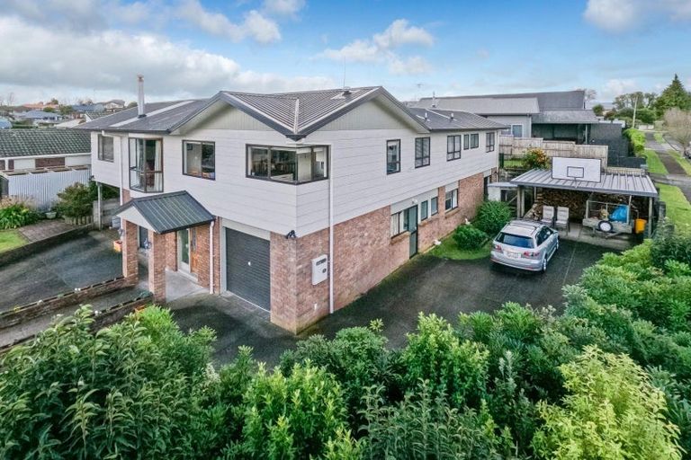 Photo of property in 194 Newcastle Road, Nawton, Hamilton, 3200
