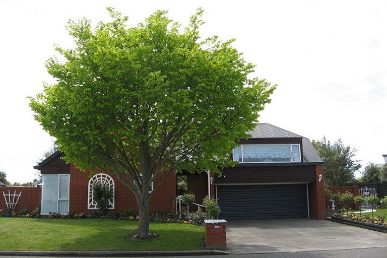 Photo of property in 12 Milesbrook Close, Rangiora, 7400