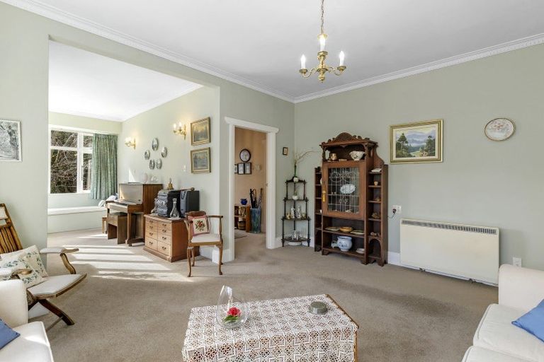 Photo of property in 62 Norton Park Avenue, Fairfield, Lower Hutt, 5011