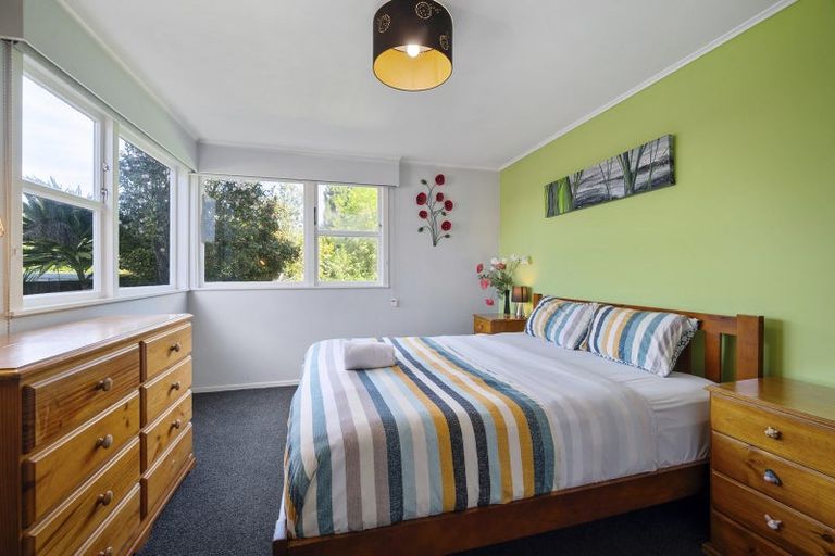 Photo of property in 13 Tirita Street, Kawaha Point, Rotorua, 3010