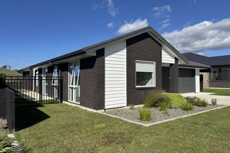 Photo of property in 10 Kokopu Lane, Ohauiti, Tauranga, 3112