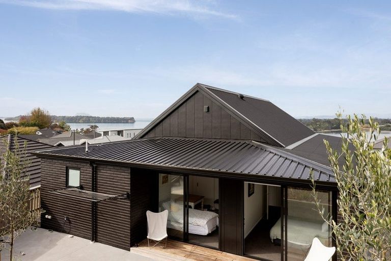Photo of property in 50 Bert Wall Drive, Omokoroa, 3114
