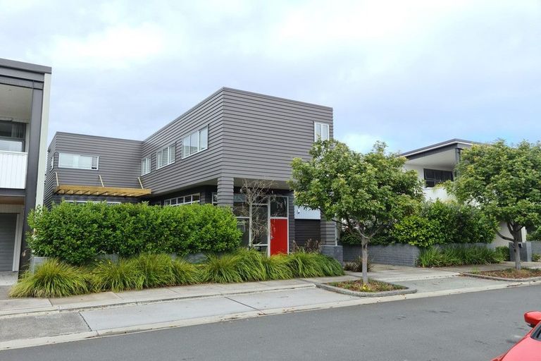 Photo of property in 6 Liquidambar Drive, Hobsonville, Auckland, 0616