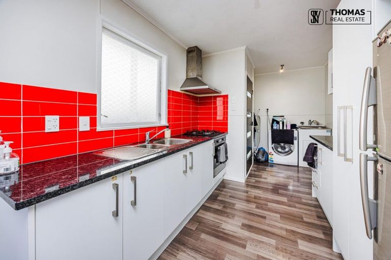 Photo of property in 10 Gainsborough Street, Manurewa, Auckland, 2102