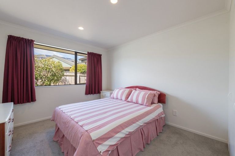 Photo of property in 18 Kendall View, Stoke, Nelson, 7011