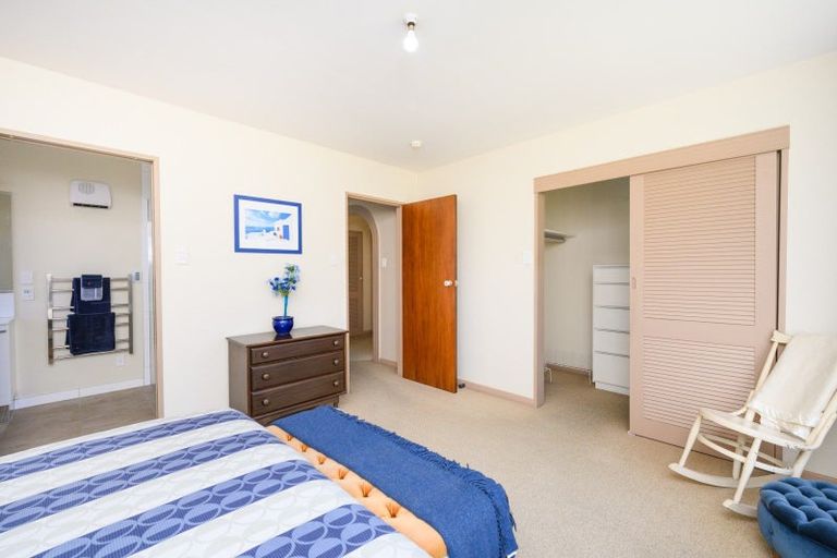 Photo of property in 31 Redwood Grove, Hokowhitu, Palmerston North, 4410