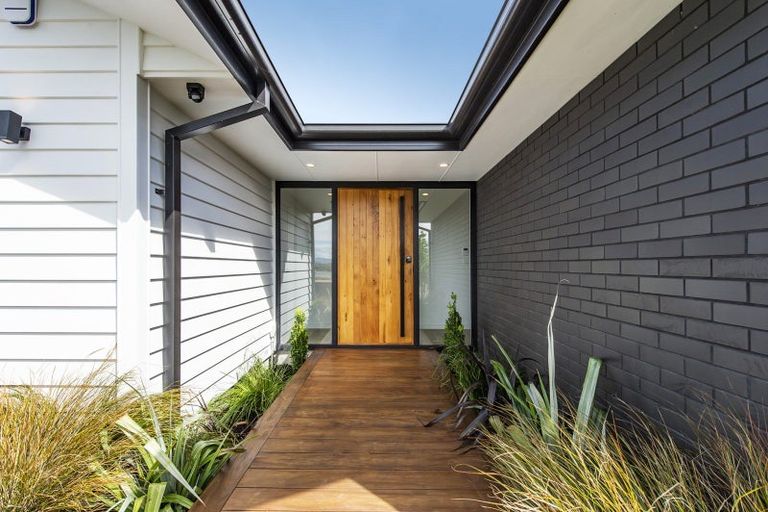 Photo of property in 28 Falcon Road, Rolleston, 7615