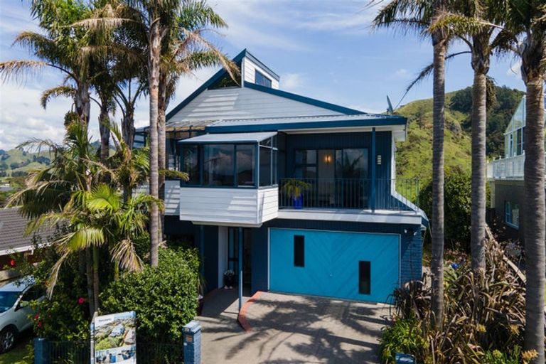 Photo of property in 11 Mayor View Terrace, Waihi Beach, 3611