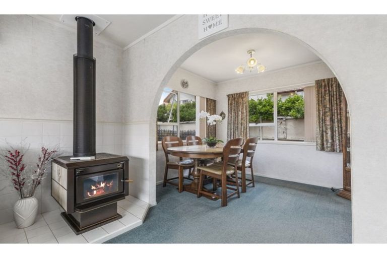 Photo of property in 23a Nukumea Common, Orewa, 0931