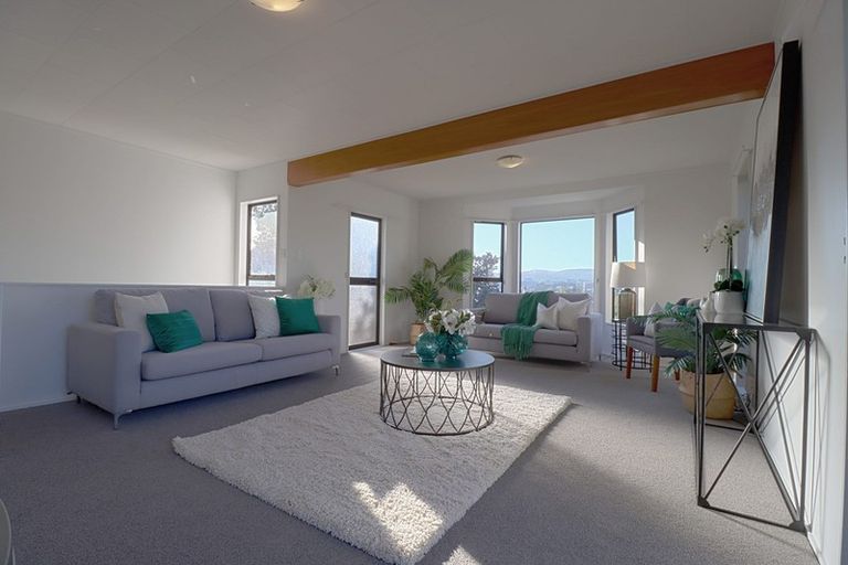 Photo of property in 12 The Yardarm, Whitby, Porirua, 5024