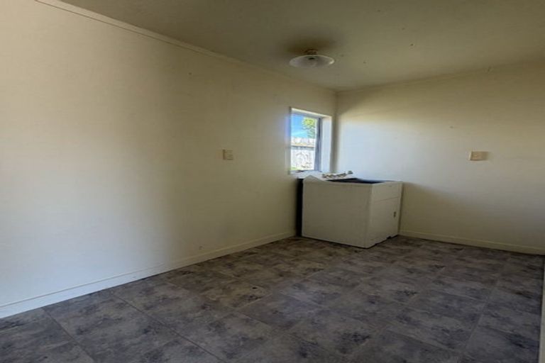 Photo of property in 42a Ngatai Road, Otumoetai, Tauranga, 3110