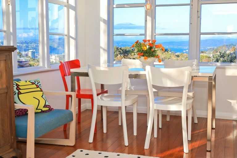 Photo of property in 53 Todman Street, Brooklyn, Wellington, 6021