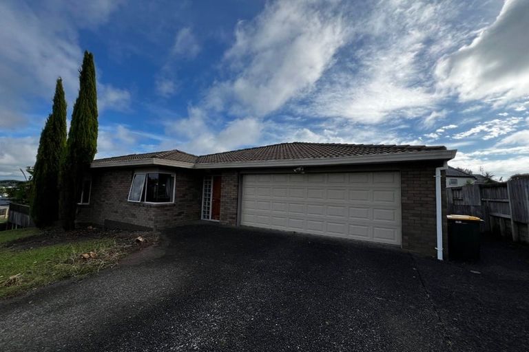 Photo of property in 6 Sandpiper Grove, Unsworth Heights, Auckland, 0632