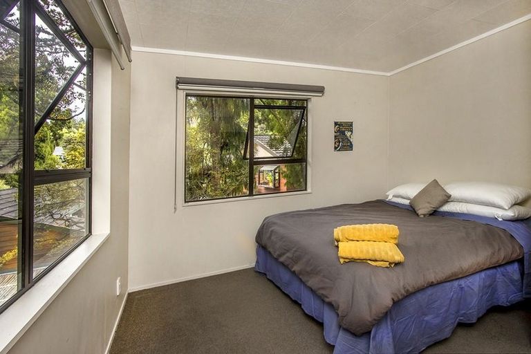 Photo of property in 94a Konini Road, Titirangi, Auckland, 0604