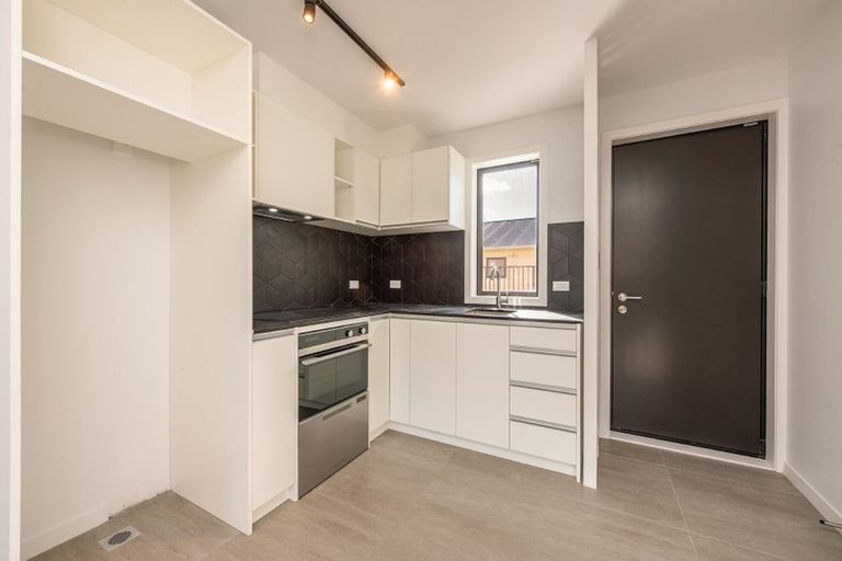 Photo of property in 2u8 Hindmarsh Street, Johnsonville, Wellington, 6037