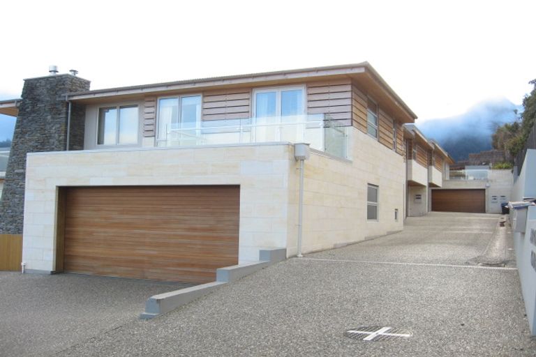 Photo of property in 55 Kent Street, Queenstown, 9300