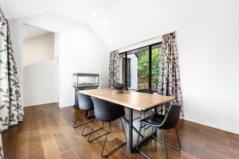Photo of property in 7 Kerridge Close, Shamrock Park, Auckland, 2016